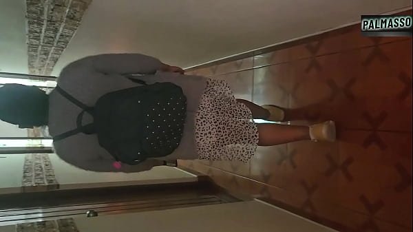 Milf salope trompe mari avec son pote absent